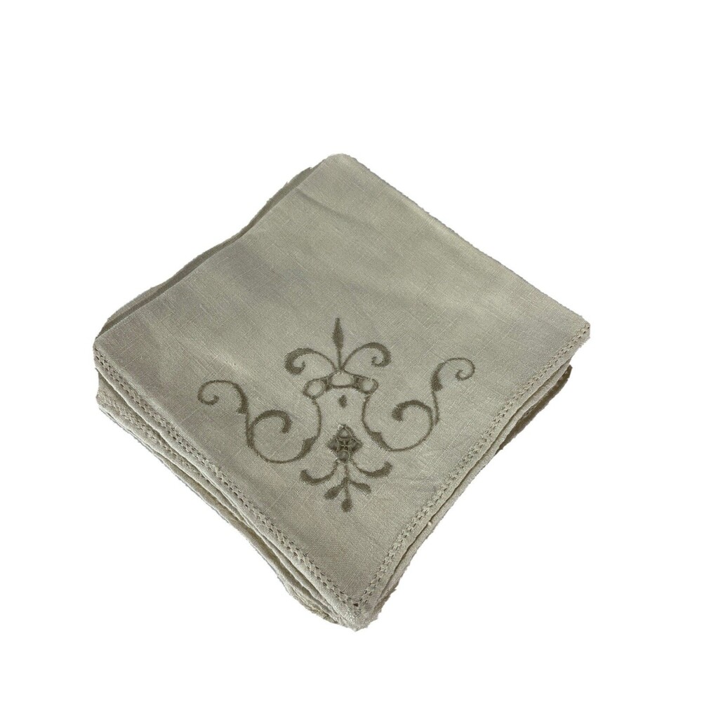 Vintage 1950’s Ecru/Tan Linen Napkins With Embroidery Scalloped Edge Set Of 8